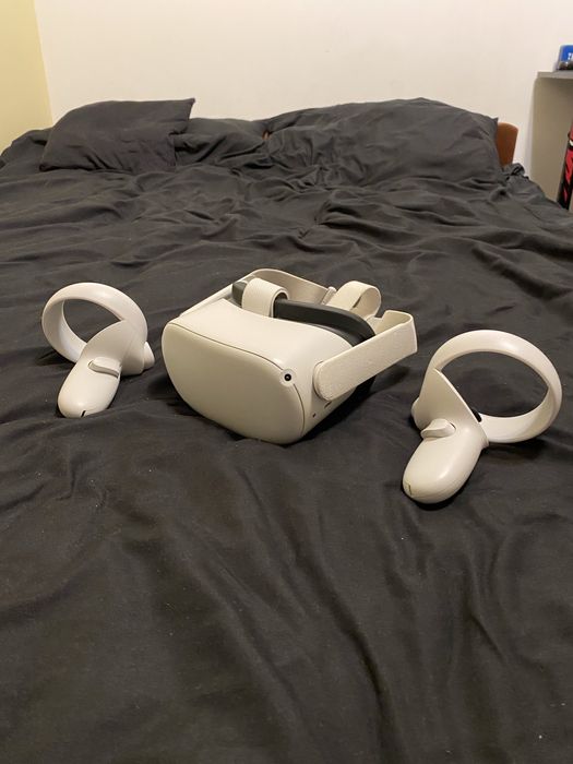 Meta quest 2 128gb stan bardzo dobry praktycznie  idealny(opis)
