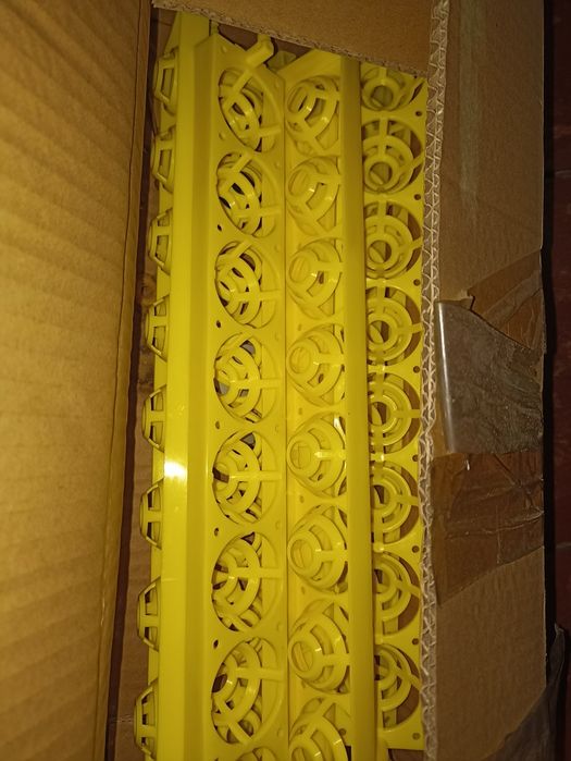 48/96 ІНКУБАТОР яєць