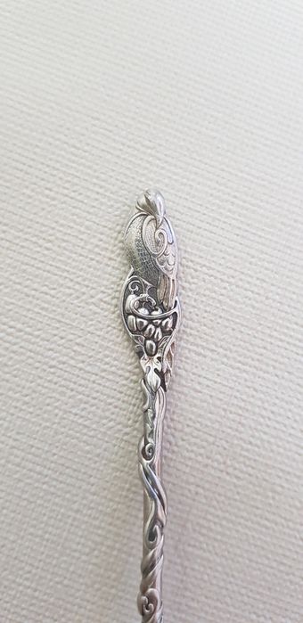 Серебрянная чайная ложка.