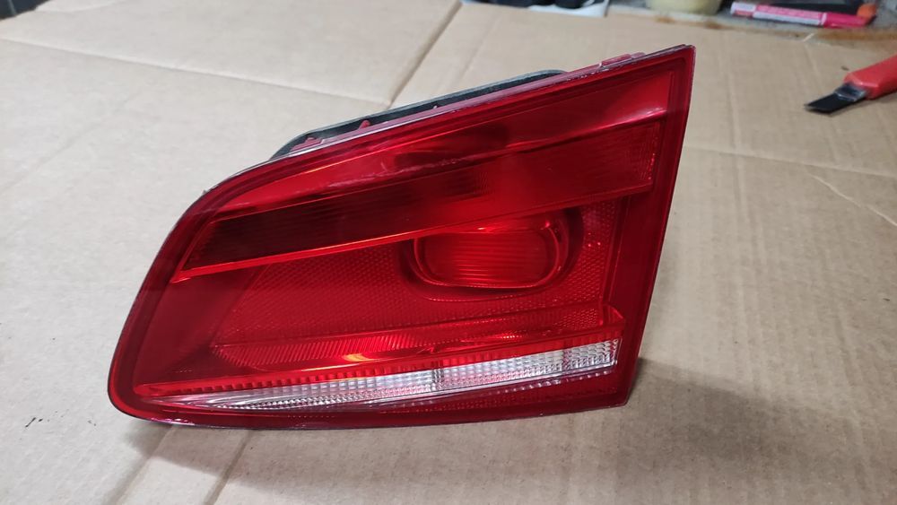 lampy tylne w klape vw passat b7 kombi komplet