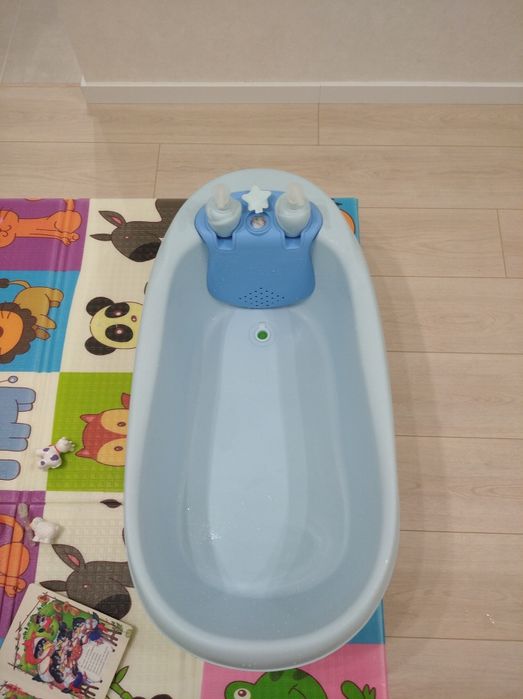 Детская ванночка с термометром babyhood