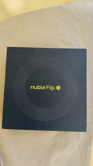 NUBIA Flip 5G 256Gb/8Gb Dual SIM Preto