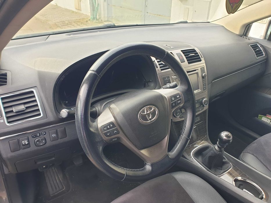 Toyota Avensis Carrinha 2012