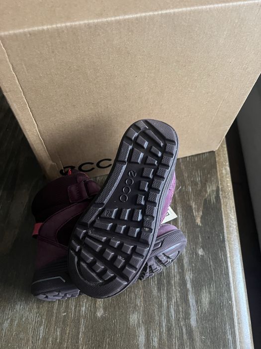 Теплые и непромокаемые ботиночки Ecco gore-tex 18 см
