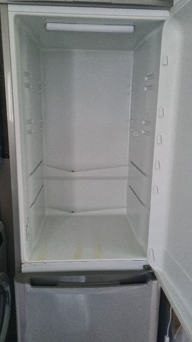 Frigorífico para si