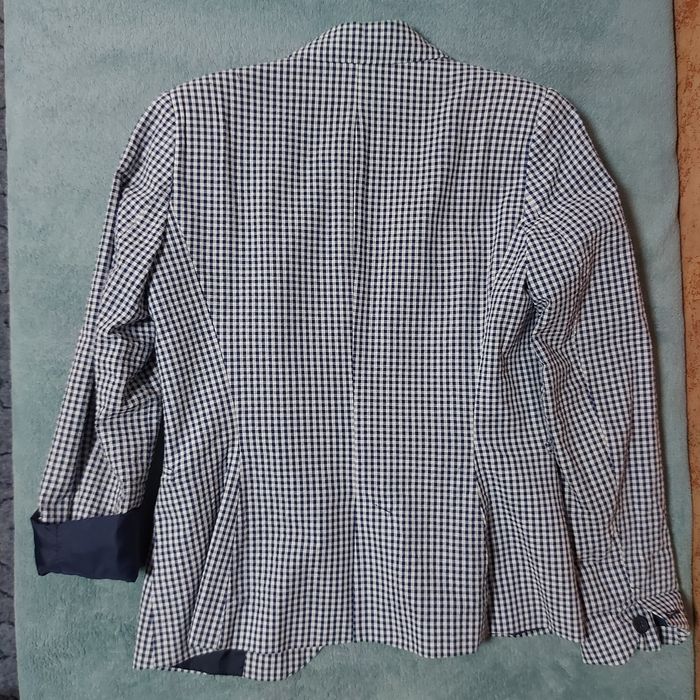 Пиджак ZARA  р. 38