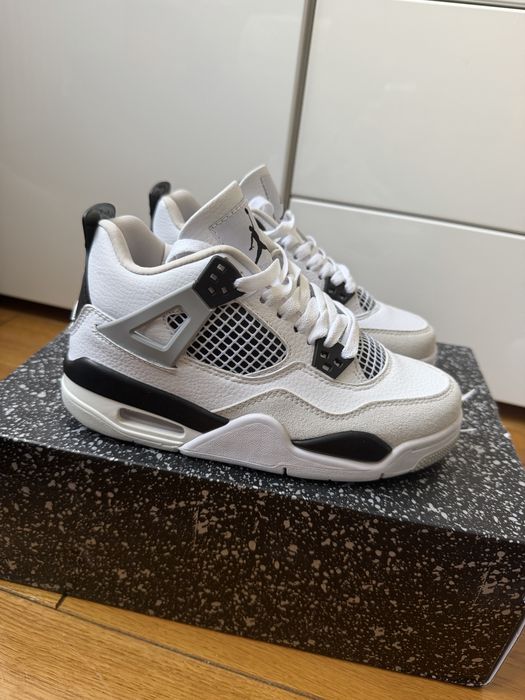 Nike Jordan 4 Retro rozmiar 37.5 Nowe Orginalne