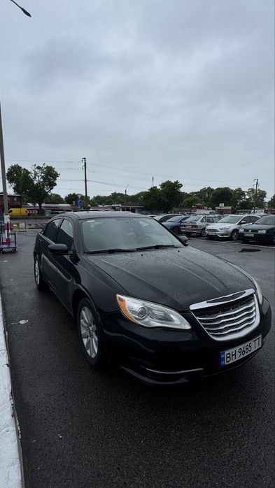 Продам авто Chrysler 200 2,4 2012