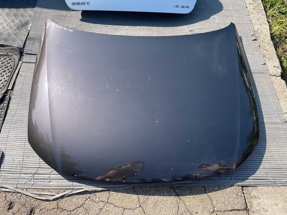 Volkswagen Passat B6 Maska