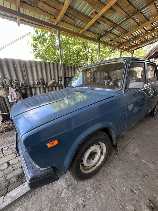 В продажі ваз 2107