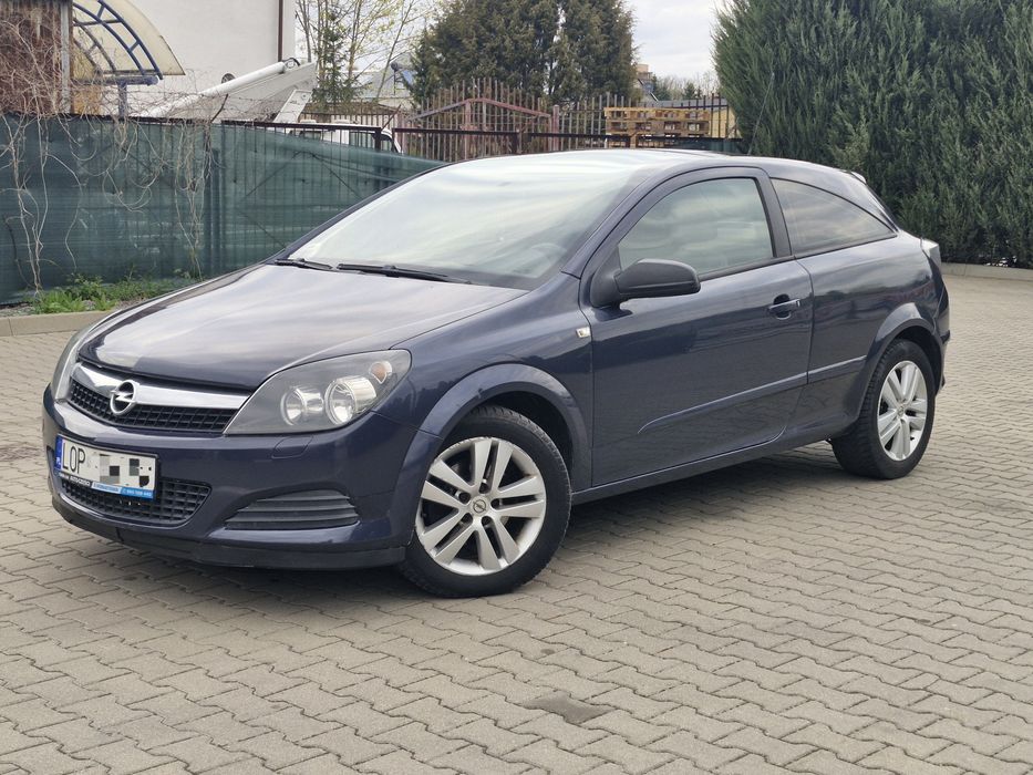Opel Astra H GTC 1.7Cdti Sport 2007r LIFT Klimatyzacja sprawna panorama nowe hamulce nowe OC