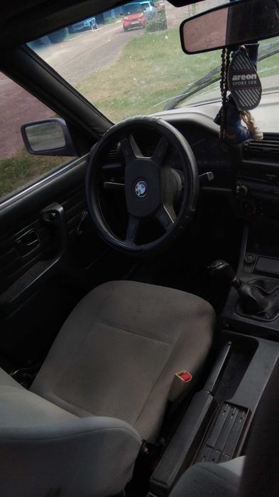Продам BMW e30 дизель2.4