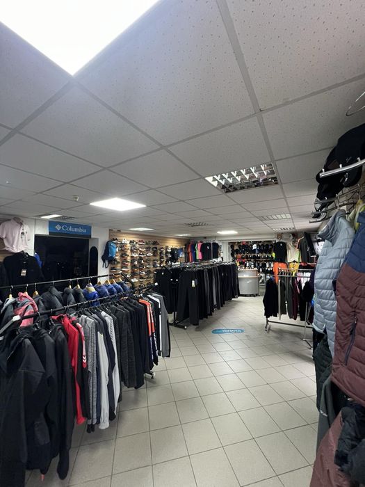 Готовий діючий бізнес Магазин одягу і взуття