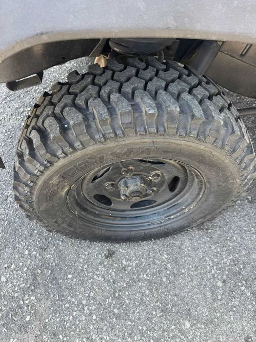 5 Jantes Land Rover Defender com pneus Fedima F Mud 245/75 R16.