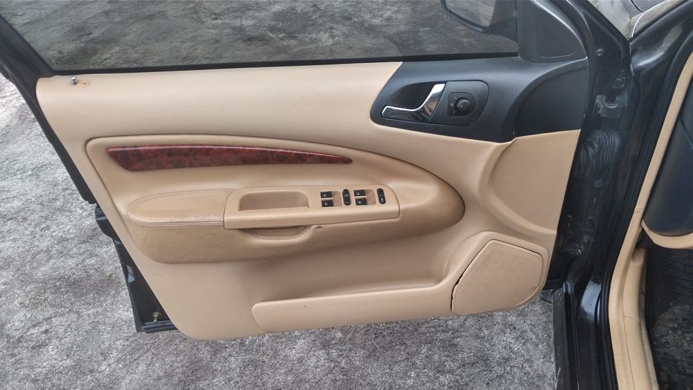 Skoda Oktavia Tour 1.8 турбо 20v бензин