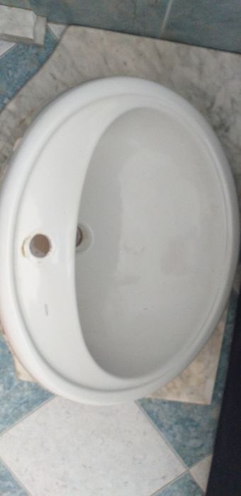 Lavatório com pedra mármore