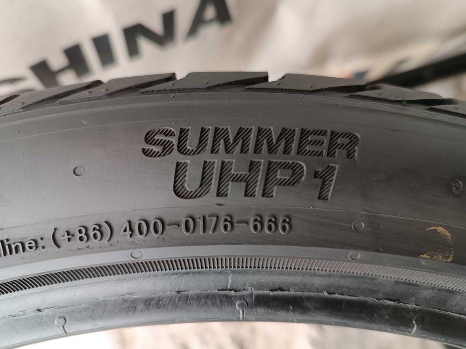 Літні шини 255/35 R19 Berlin summer uhp 1