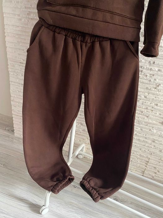 Luxury set dres czekoladowy joggery + bluza logo kangur