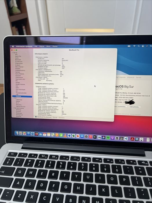 MacBook Pro 13.3 retina mid 2014 intel i5 8GB  128GB