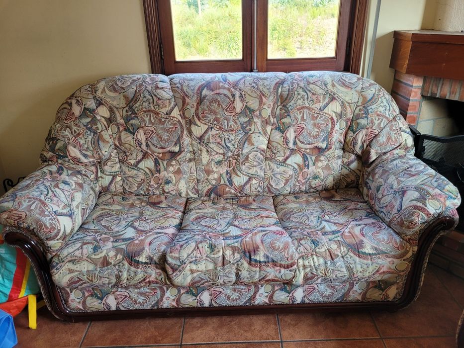 Terno de sofás com sofá-cama