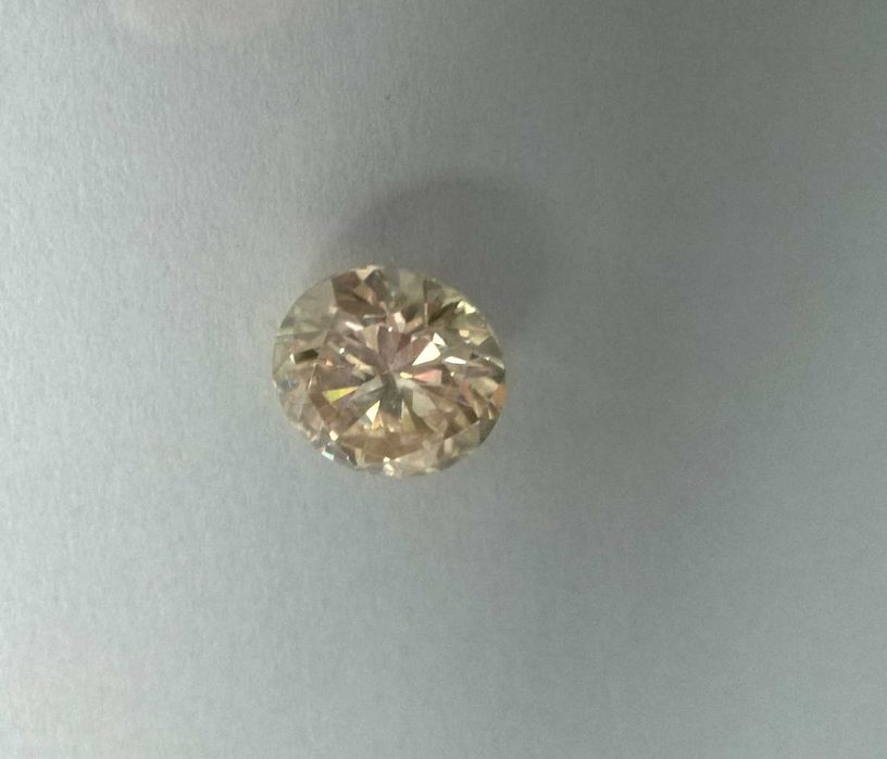 6.3 Ct Moissanit  12.3  mm PREMIUM kamień jubilerski na pierścionek