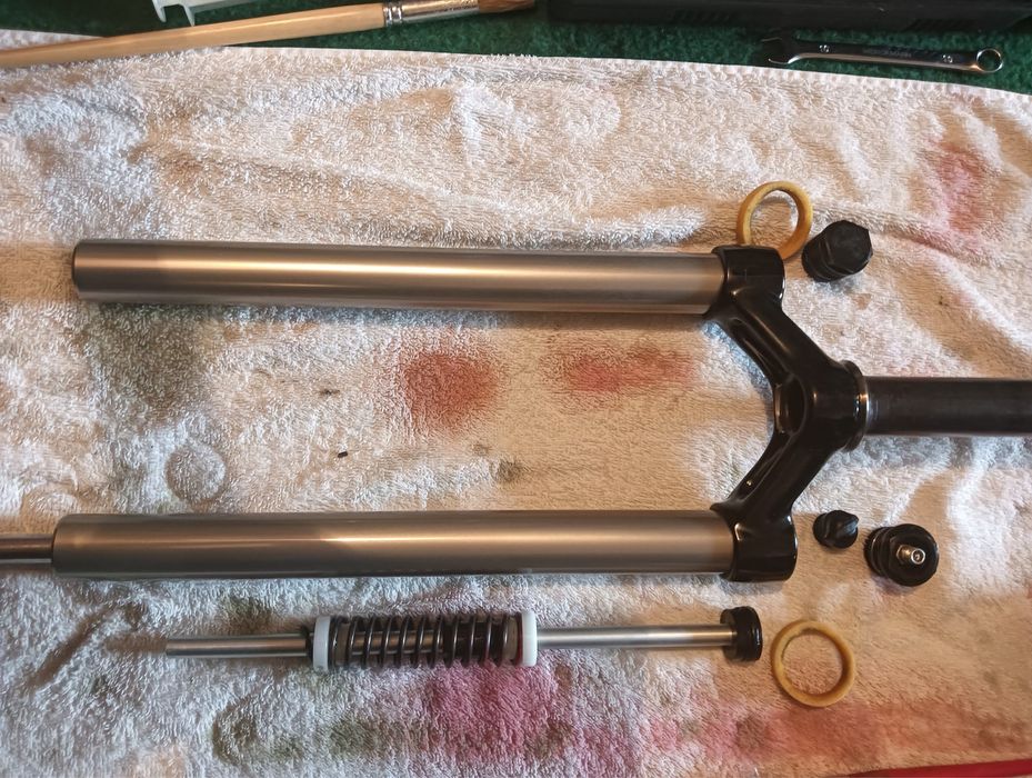 Amortyzator Rock shox DUKE