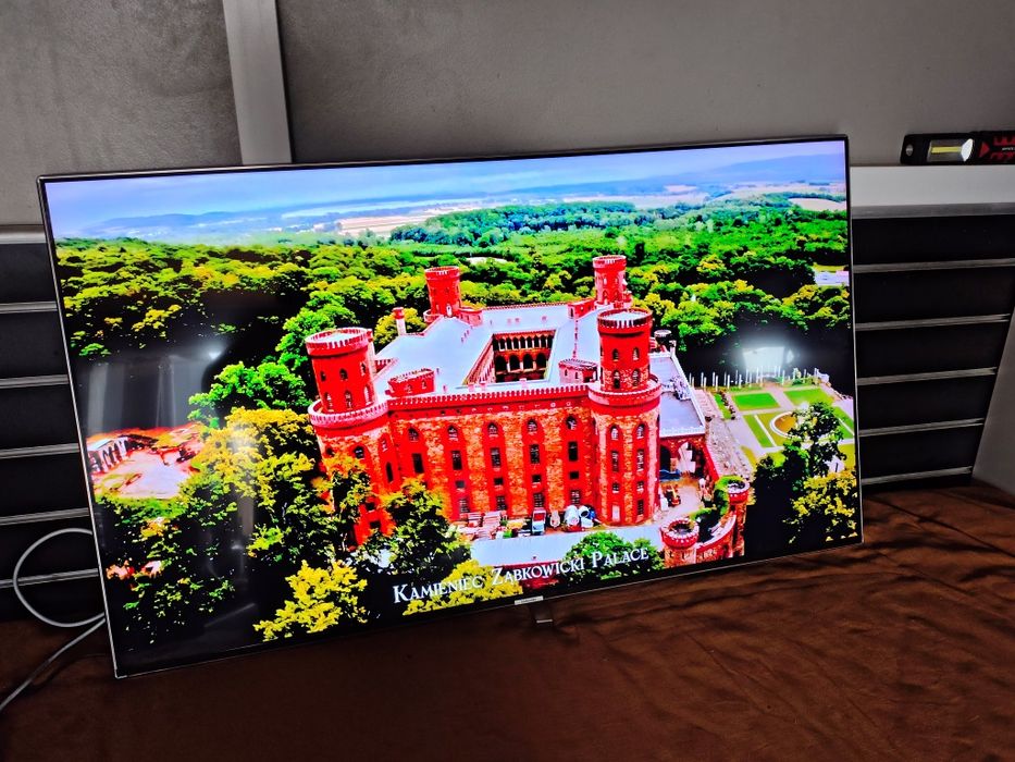 Samsung 49" 4K Smart TV Netflix YouTube DVB-T 2 hevc