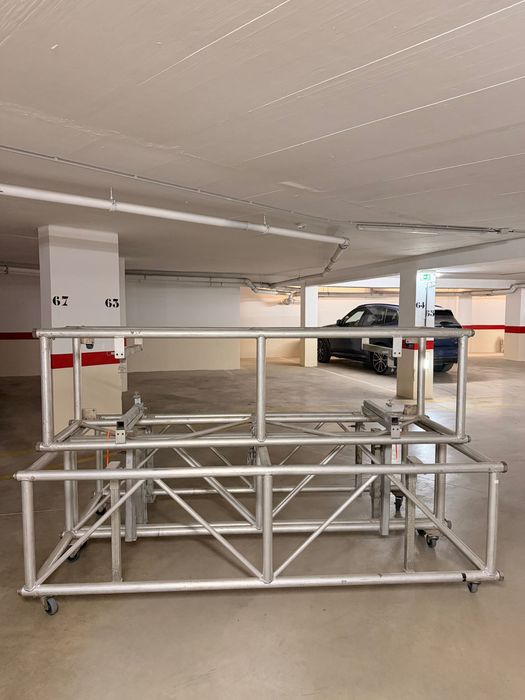 Estrutura de Alumínio para Palco/Eventos com Rodas – 2,40 m x 0,60 m (3 unidades)