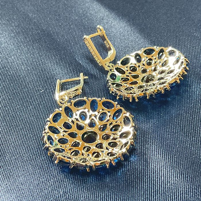 Brincos prata 925 blue stone medida 4,5 cm