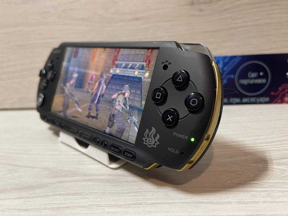 Sony PSP 3000 Monster Hunter Limited Edition  64GB+70 Ігор на картці