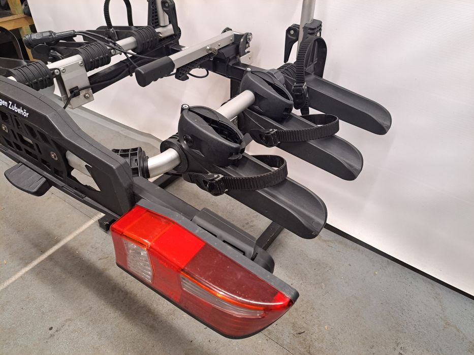 Bagażnik rowerowy Uebler X32-VW na hak, 3 rowery + torba,