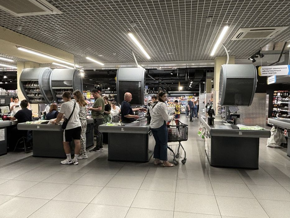 Оренда приміщень у  ТЦ « TEREMKI-2»