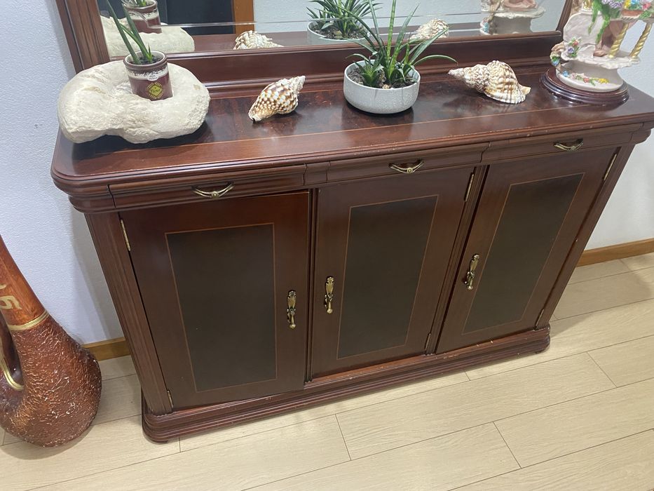 sapateira com espelho madeira de cerejeira