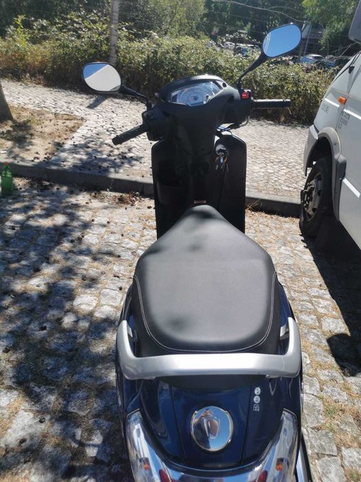 Suzuki Address 125 Azul