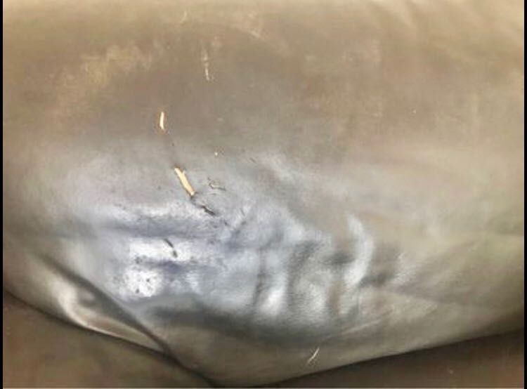 Sofá de 2 lugares e 1 individual