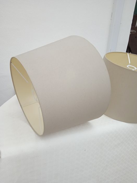 Abajur bege 45cm  diâmetro