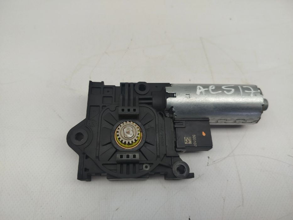 Motor do teto de abrir BMW X3 (G01, F97, G08)