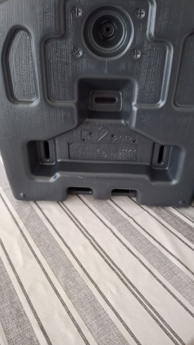 Cadeira de carro  de  crianca