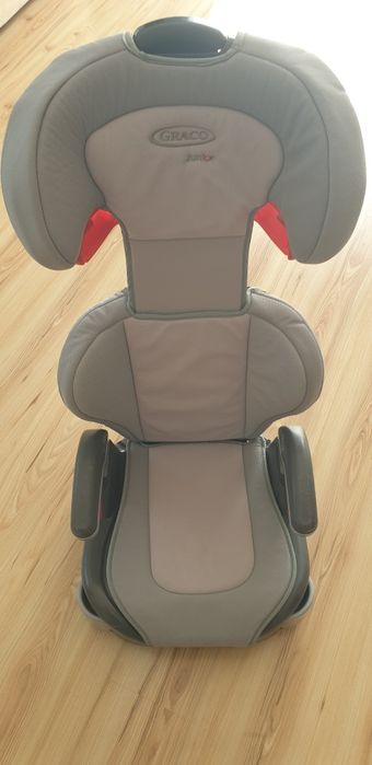 Fotelik samochodowy Graco Junior 15-36 kg