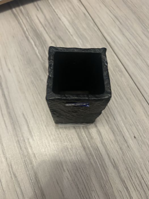 Pojemnik na szczoteczki