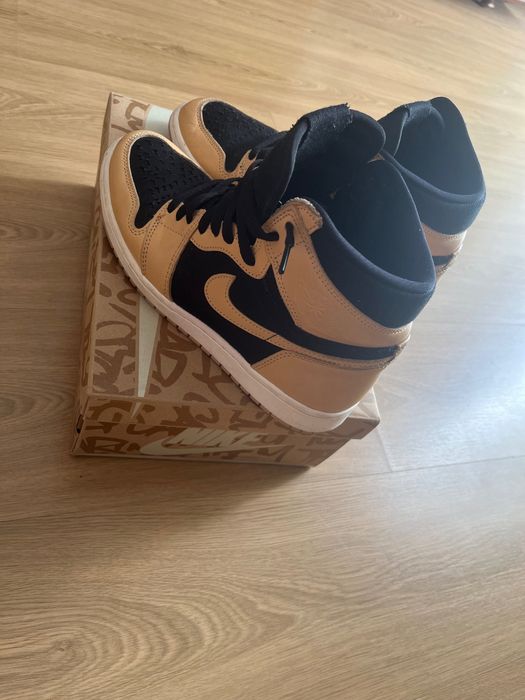 Air Jordan 1 Retro High OG Vachetta Tan (Heirloom)