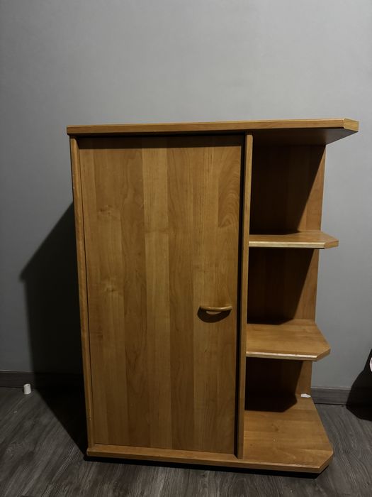 Movel faia com 3 gavetas
