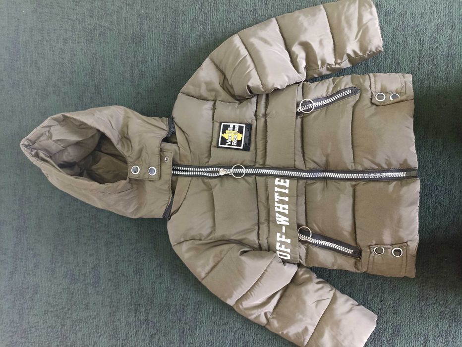 Дитяча куртка на хлопчика