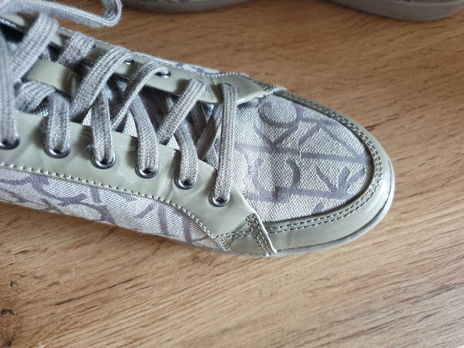 Buty damskie sznurowane Calvin Klein 38, beżowe
