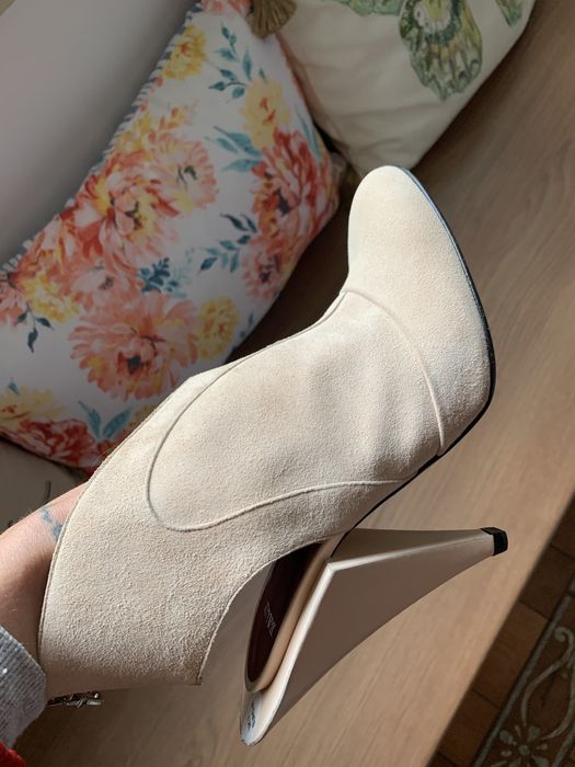 Piekne buty Bally,Balenciaga oryginalne, wyjątkowe MEGA OKAZJA