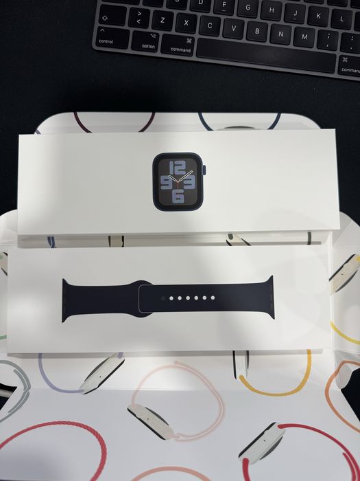 Apple Watch SE Gen 2 44mm GPS