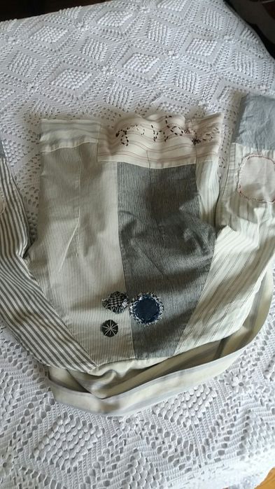 Casaco da marca Desigual número 38 em bom estado