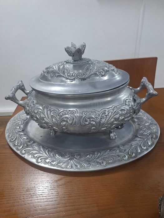 Terrina em Estanho - Tamanho grande