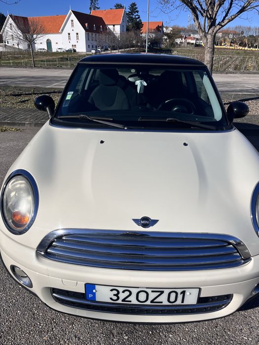 Mini One D bege em ótimo estado
