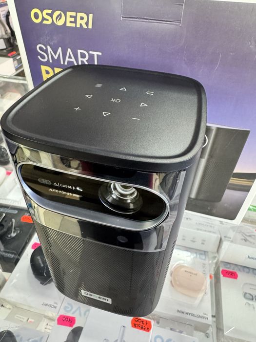 Проектор DLP акумуляторний Osoeri 4K Android